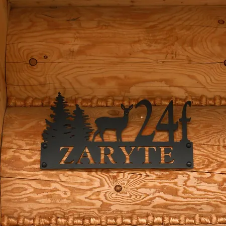 Przy Szlaku Dom wakacyjny *